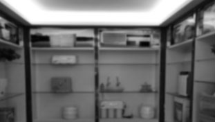 只會(huì)叫你開(kāi)專(zhuān)賣(mài)店，而且多數(shù)以家電模式銷(xiāo)售，且模式不成熟。